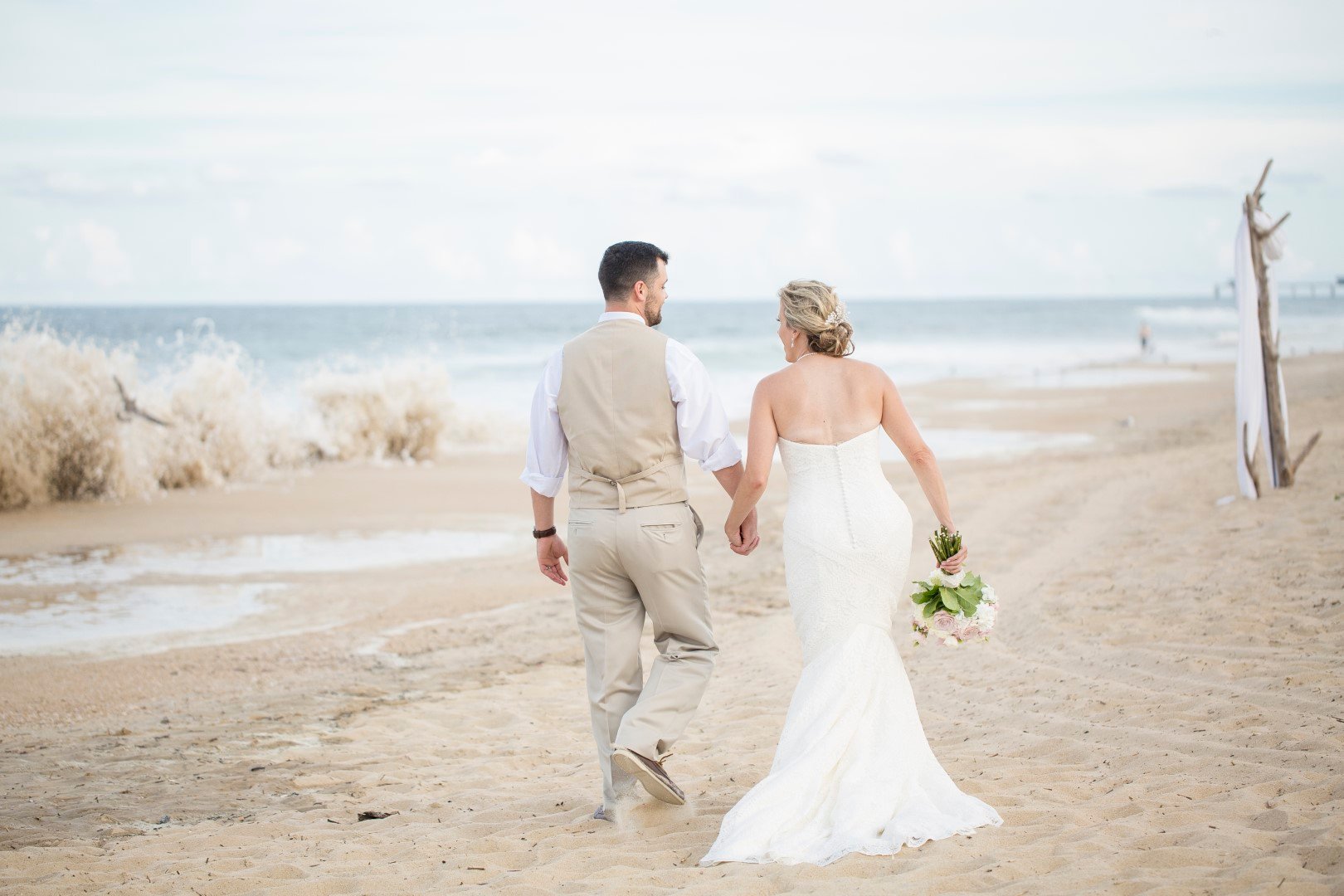 zNags Head Golf Links - Bride and Groom
